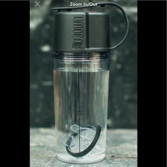 The Ultimate Shaker Bottle Umoro One Protein Shaker On The Go NEW - Picture 2 of 6